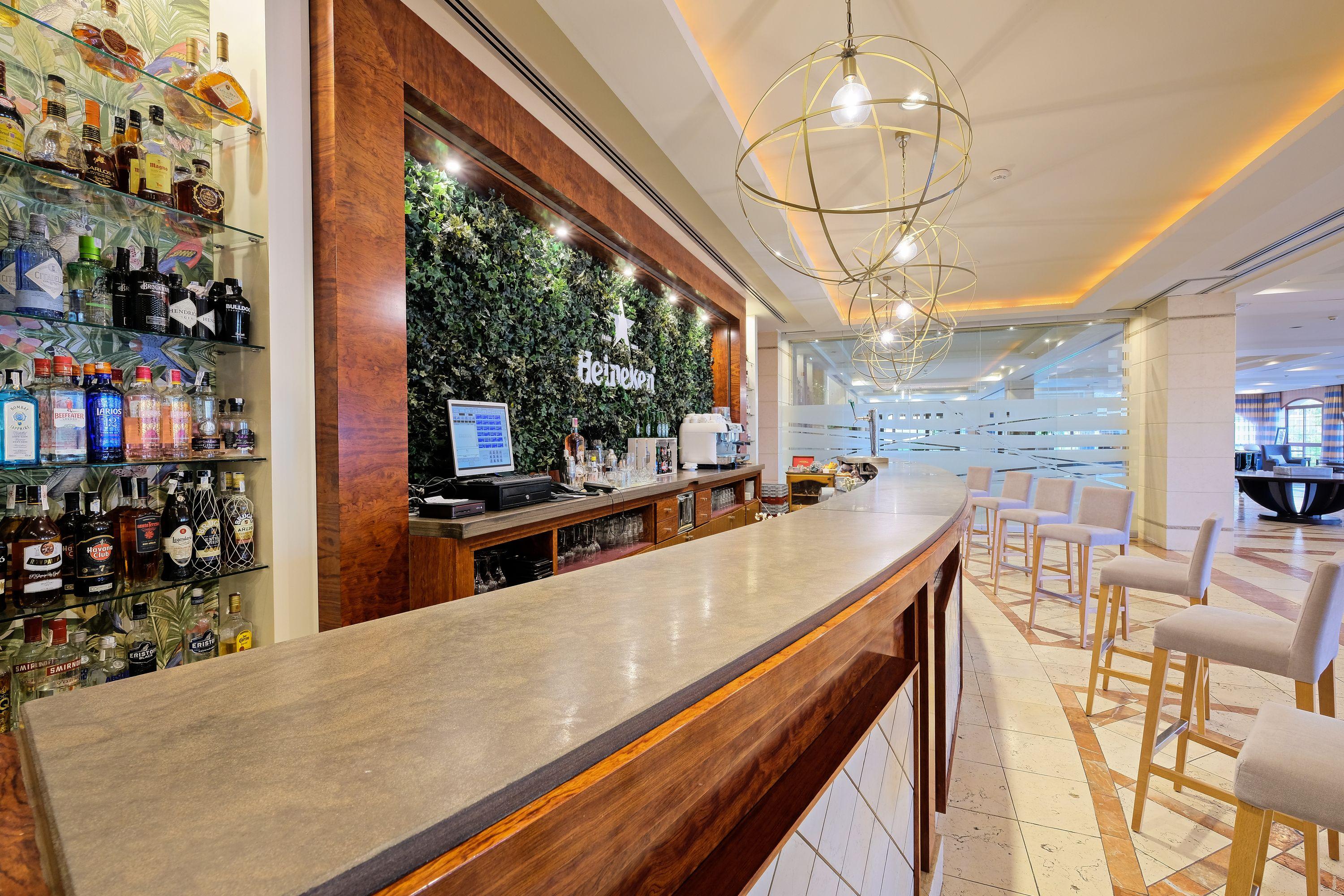 Hotel Envia Almeria Spa & Golf Aguadulce  Eksteriør billede The bar at the lounge
