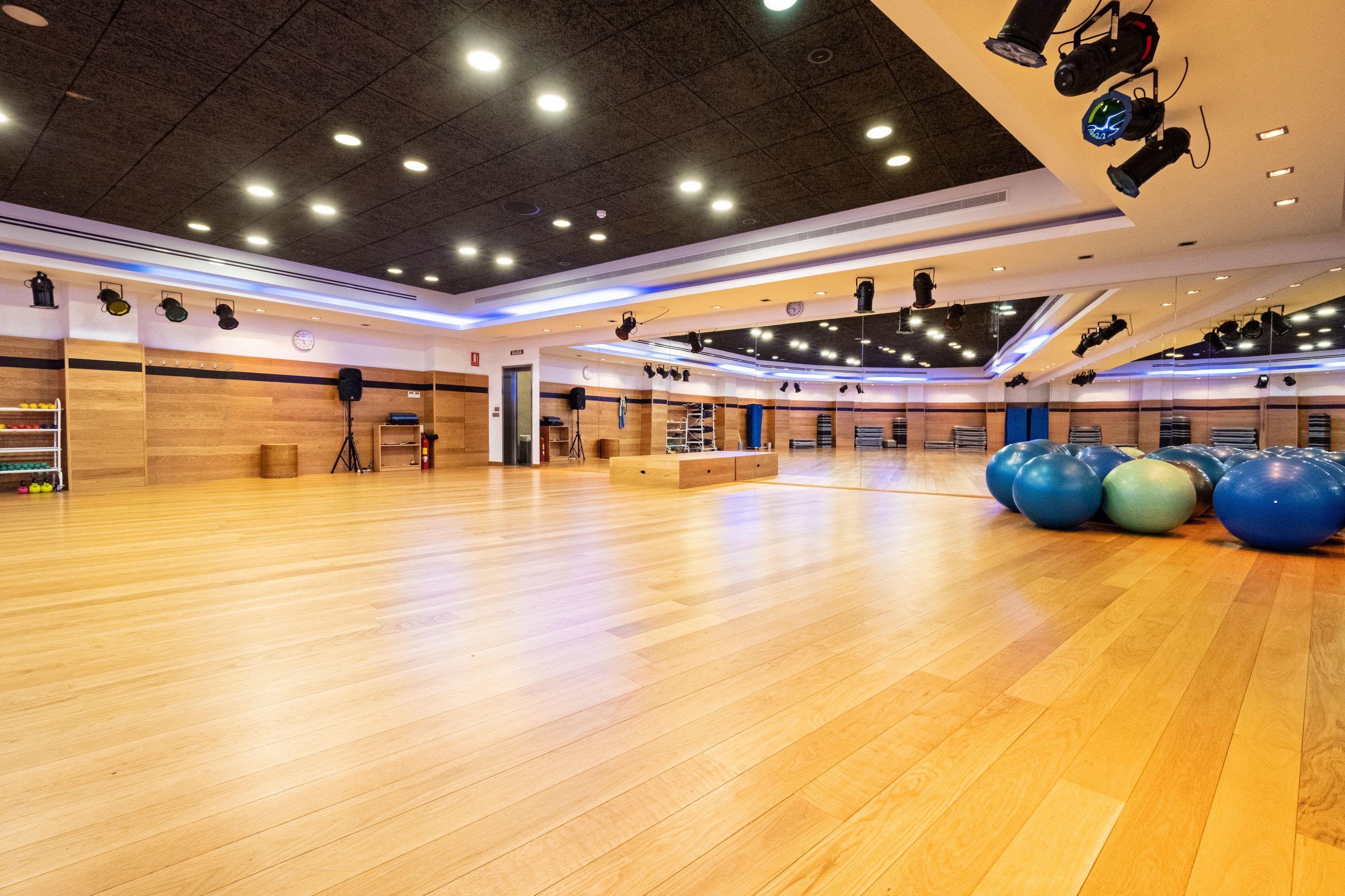 Hotel Envia Almeria Spa & Golf Aguadulce  Eksteriør billede The Dance Studio