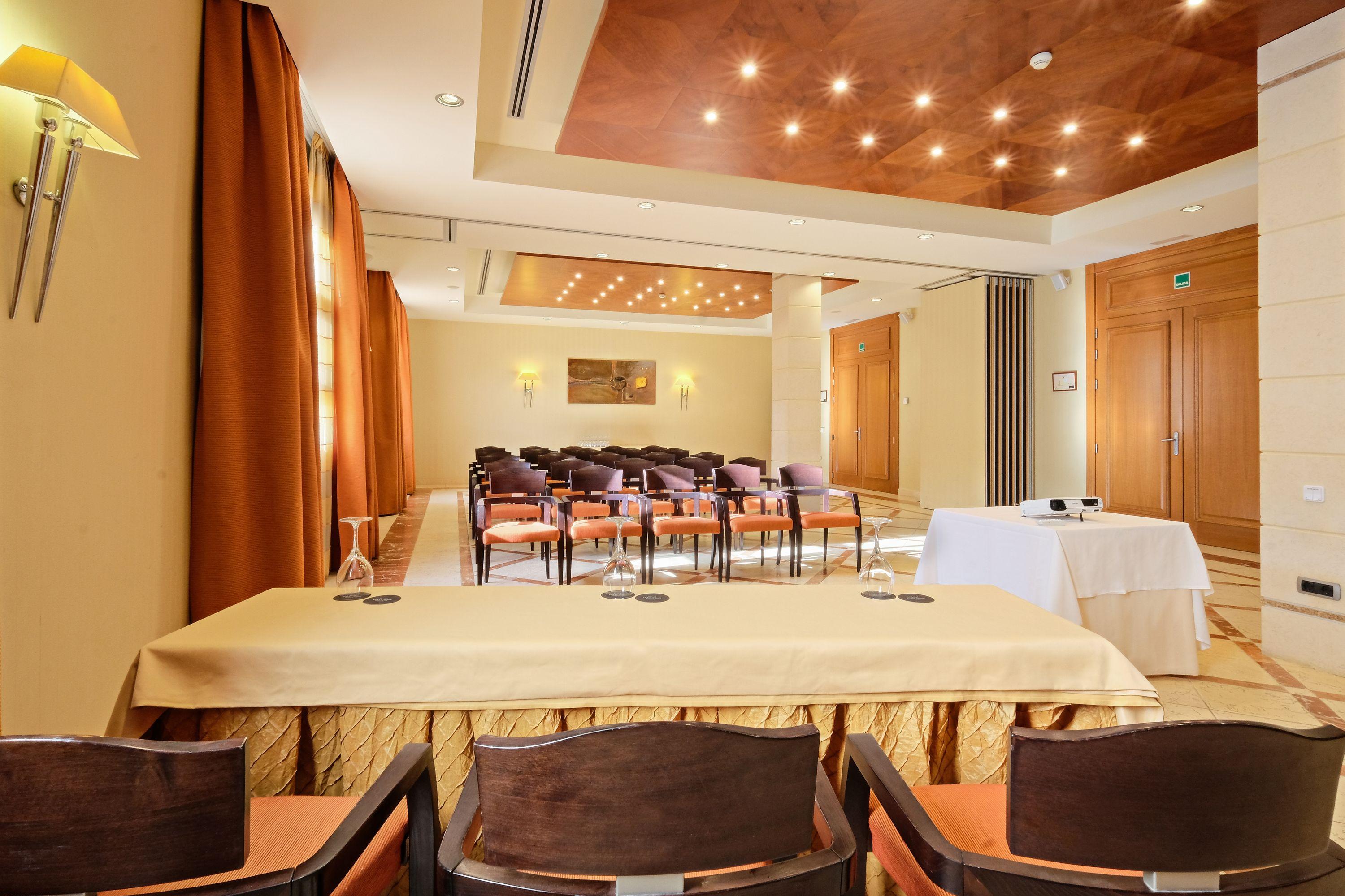 Hotel Envia Almeria Spa & Golf Aguadulce  Eksteriør billede Meeting room